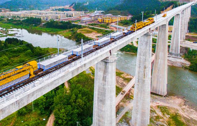 汉巴南铁路最新路线图